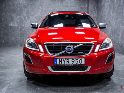 Volvo XC60 D5 AWD Momentum R-Design Drag Värmare VOC Navi