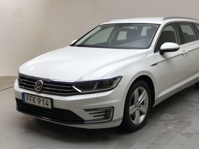 VW Passat 1.4 Plug-in-Hybrid Sportscombi (218hk)