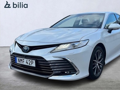 Toyota CamryHybrid 2,5 Executive Premium 2021, Sedan