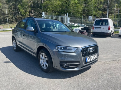 Audi Q3 2.0 TDI quattro 177hk AUT Sport Panorama Dragkrok