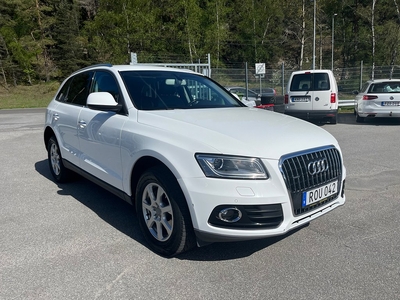 Audi Q5 2.0 TDI quattro 177hk 15100 mil Dragkrok Välvårdad