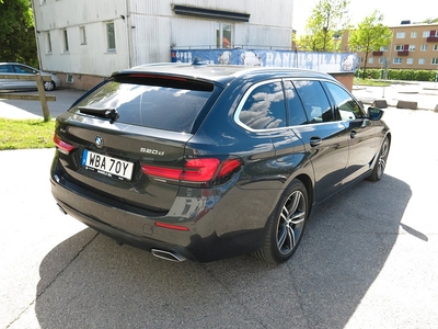 BMW 520 d xDrive 190hk Steptronic Drag Värmare Displaykey