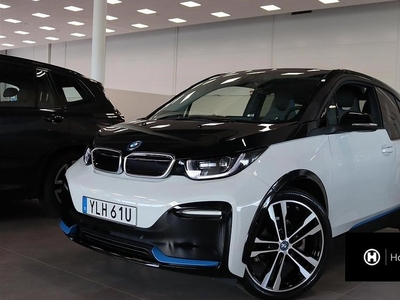 BMW i3s 120Ah Charged Plus Navi Kamera DA BSI 2022, Halvkombi