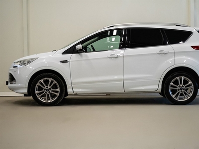 Ford Kuga 2.0 TDCi AWD Titanium Plus B-kamera Navi 150hk