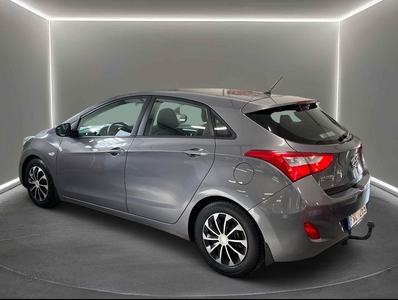 Hyundai i30 1.6 CRDi 110hk Euro 5/ Dragkrok/ Motorvärmare