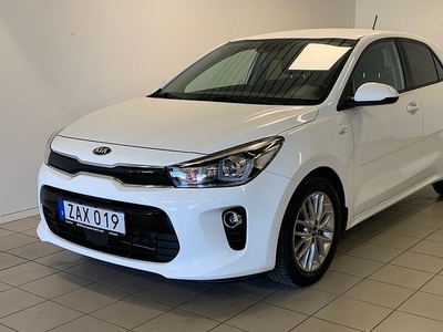 Kia Rio 2018, Halvkombi