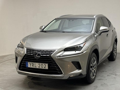 Lexus NX300h AWD 2018, SUV