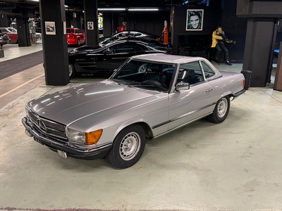 Mercedes-Benz SL 380 En ägare / Svensksåld