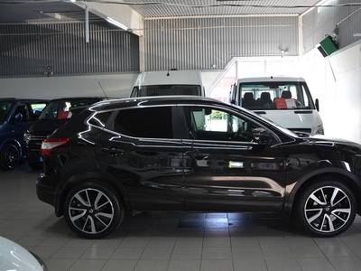 Nissan Qashqai 1.2 DIG-T XTRONIC-CVT TEKNA