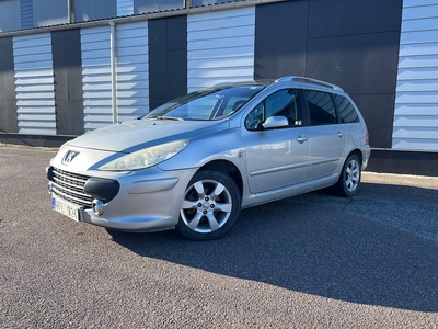 Peugeot 307 SW 1.6 HDi Euro 4 NYBESIKTIGAD PANORAMA