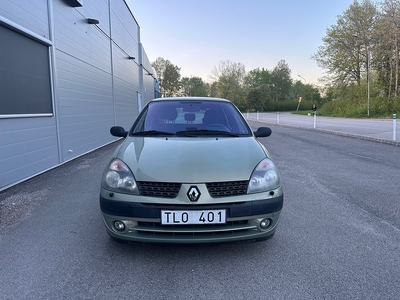 Renault Clio 5-dörrars Halvkombi 1.2 Expression