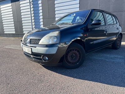 Renault Clio 5-dörrars Halvkombi 1.2 LÅGA MIL