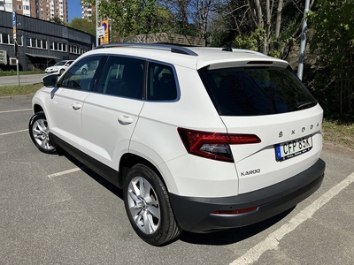 Skoda Karoq Style 1,0 TSI 110HK DRAG/VÄRMARE