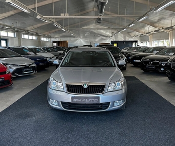 Skoda Octavia Kombi 1.6 TDI|Drag|Ny Kamrem|