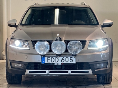 Skoda Octavia Scout 2.0 TDI 4x4 Drag MoK Dvärm Kamera SoV