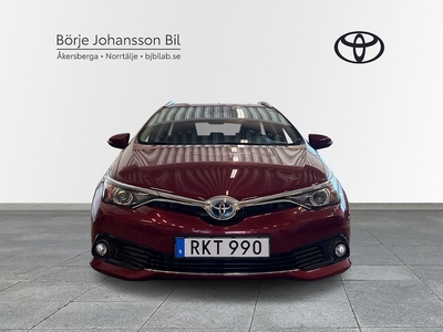 Toyota Auris 1.8 TS Hybrid Intense Edtion Vinterhjul ingår!