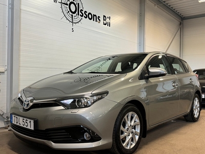 Toyota Auris Hybrid e-CVT Backkamera M&K Värmare *Leasebar*