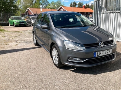 Volkswagen Polo1.2 TSI 5D COMFORTLINE 2015, Halvkombi