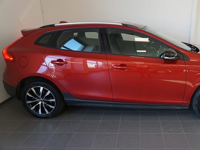 Volvo V40 Cross Country T3 Adv Edition