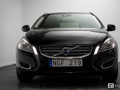 Volvo V60 D2 Momentum / Dragkrok / Dieselvärmare /