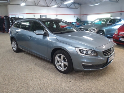 Volvo V60 T3 Classic, Kinetic 152hk 2800 mil