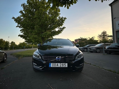 Volvo V60 T3 Geartronic Momentum Euro 6