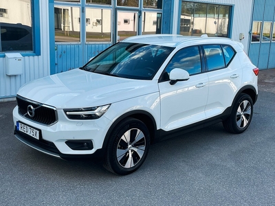 Volvo XC40 B4 Geartronic Momentum 197 HK Navi Kamera VOC