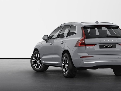 Volvo XC60 Recharge T6 II Core Edition