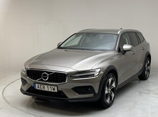 Volvo V60 B4 Cross Country AWD Mildhybrid, Diesel (197hk)