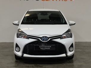 Toyota Yaris Hybrid e-CVT Active, Style 101hk