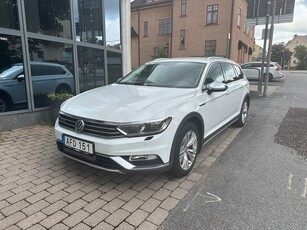 Volkswagen Passat Alltrack 2.0 TDI Automat 4Motion / V-hjul