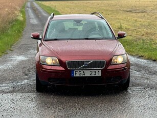 Volvo V50 2.4 170 HK | NYBES | DRAG