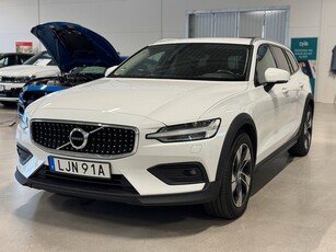 Volvo V60 Cross Country Polestar AUT AWD KAMERA LÄDER V-HJUL