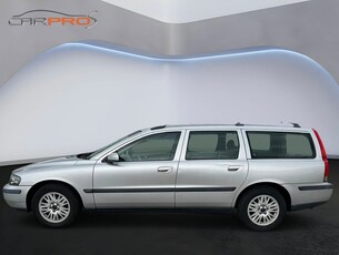 Volvo V70 2.4 Euro 4/ 2-ägare/ Drag/ Välvårdad