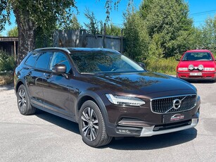 Volvo V90 Cross Country D4 AWD 1 ÄGARE Geartronic Momentum Euro 6