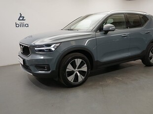 Volvo XC40 T4 AWD Momentum Advanced Edition, Navigation, Dragkrok