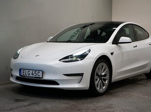 Tesla Model 3 Long Range AWD 440hk Värmepump AMD Pano Kamera