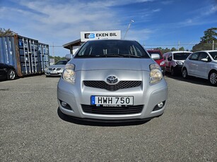 Toyota Yaris 1.0 VVT-i 1-Ägare Nybes Nyserv S/V Hjul Euro 5