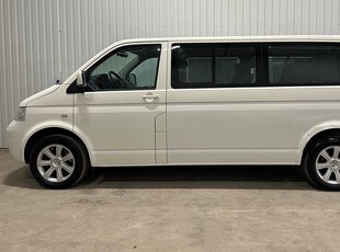 Volkswagen Caravelle 2.0 Comfortline 9sits, Nybesiktigad