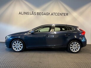 Volvo V40 D2 Momentum Euro 5 /Nybes/Nyservad/Drag/värmare