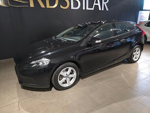 Volvo V40 T2 Geartronic Nordic Euro6 122hk | Värmare | Nybes