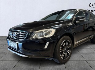 Volvo XC60 D4 AWD Summum / Blis / Backkamera / Navi / Pano