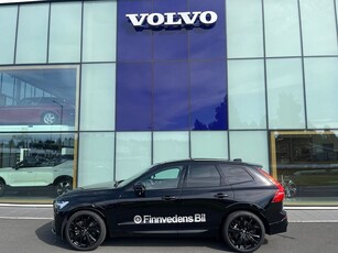 Volvo XC60 Recharge T8 II Ultimate Black Edt Påväg In