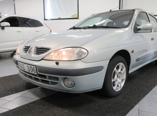 Renault MeganeMégane 1.4 5 dr 1 ägare OBS AC funger 2000, Personbil