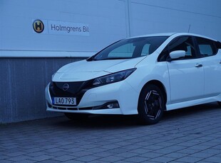 Nissan LeafAcenta My22 39 kWh Releasing 2022, Halvkombi