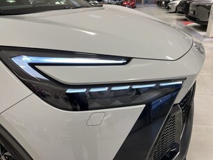 Toyota C-HR Hybrid AWD-i