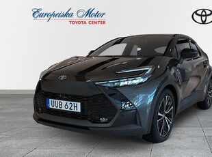 Toyota C-HR1.8 HSD Executive Bi-Tone JBL 2024, SUV