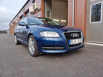 Audi A3 BLACK FRIDAY Sportback 2.0 TDI NY BES/NY SERVAD LÅG MIL