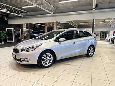 Kia Cee´d _sw 1.6 CRDi Komfort I Lågmil I Farthållare I Bluetooth I