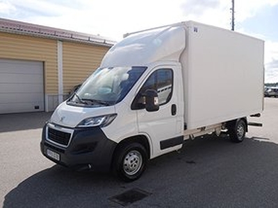 Peugeot Boxer 335 L3 Bluehdi 130hk 17m3 Flobyskåp Zeprolyft